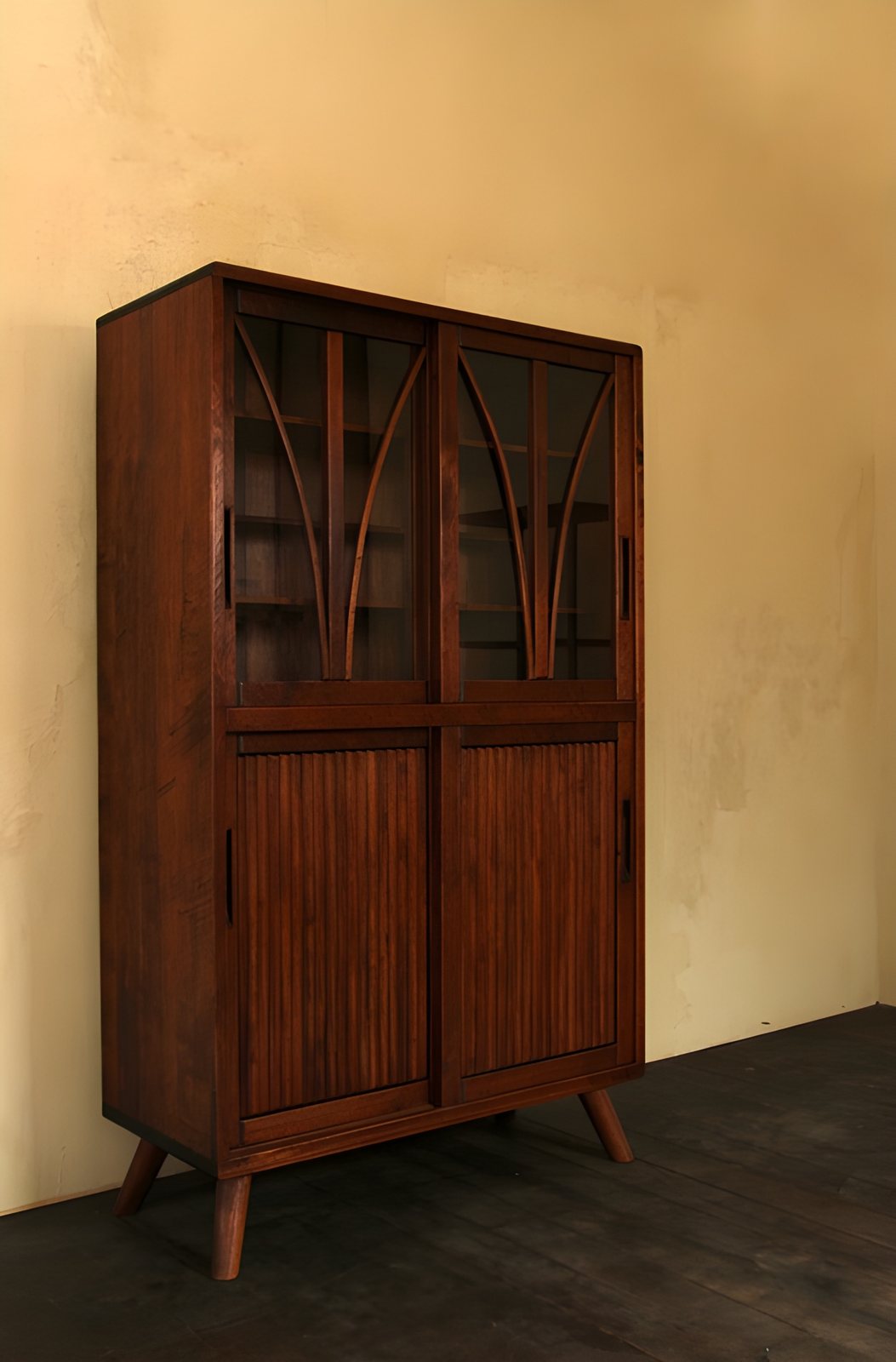 Sliding door cupboard